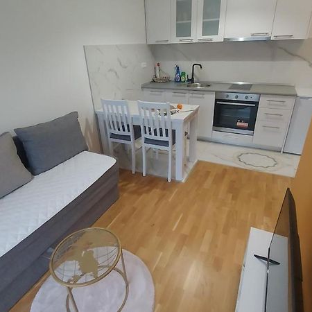 Apartman Solunska 18 바냐루카 외부 사진