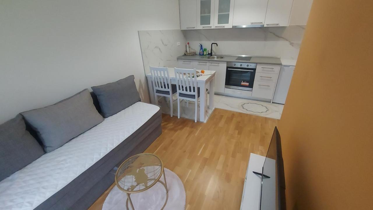 Apartman Solunska 18 바냐루카 외부 사진